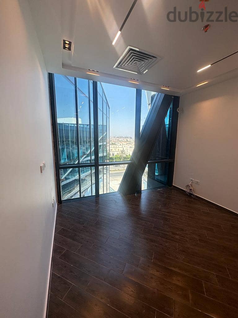 Fully finished clinic 70m for rent in ritzy zayed 3