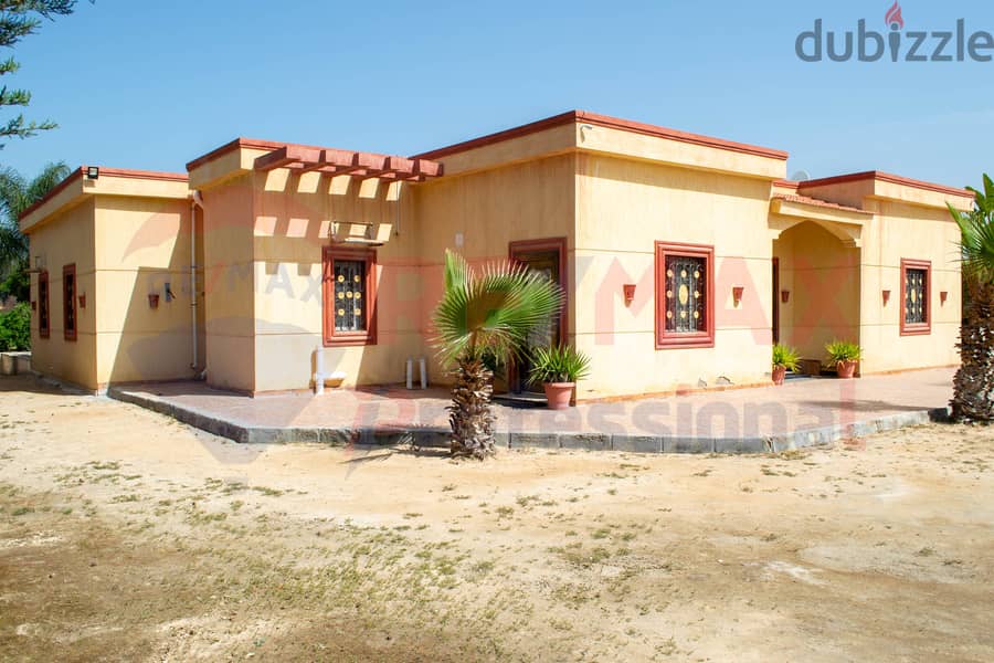 Villa for sale, 4,000 m land + 1,000 m buildings, King Mariout (Al-Kafouri Road) 22