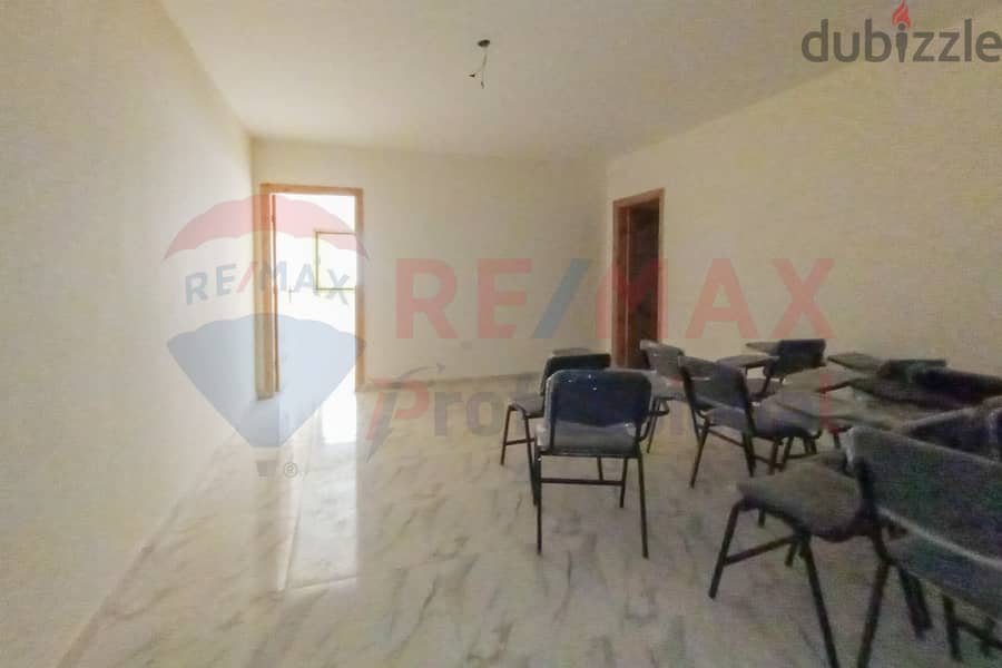 Administrative headquarters for rent, 100 m, Raml Station (steps from the tram) 1