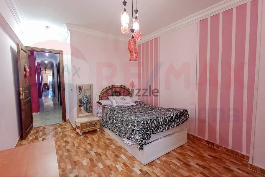 Furnished apartment for rent, 145 m Sporting (steps from the sea) 15