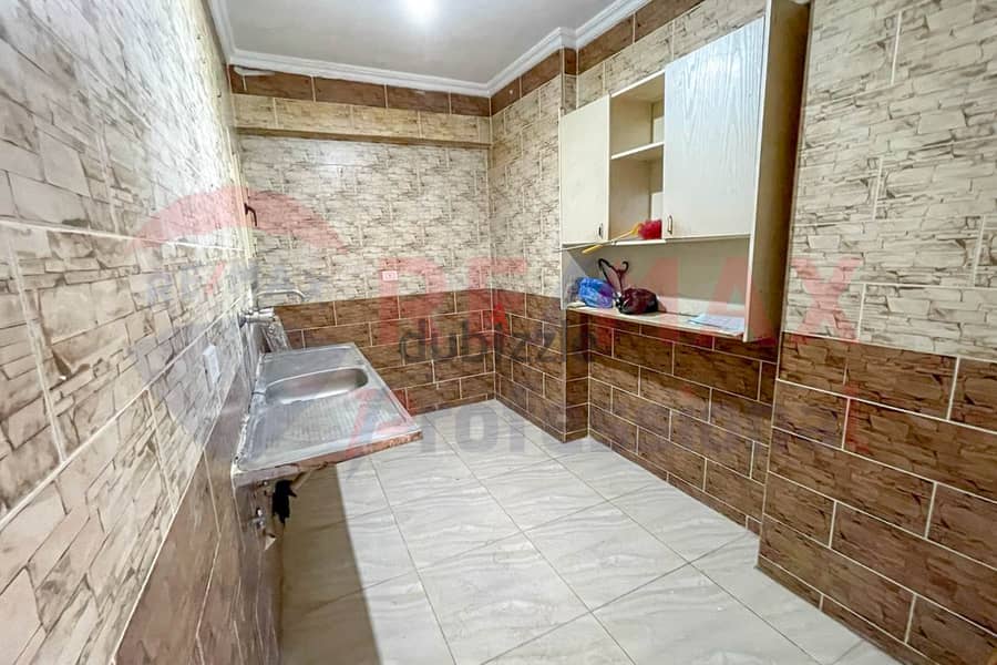 Apartment for rent 150 m2 in Zizinia (steps from Abu Qir Street) 4