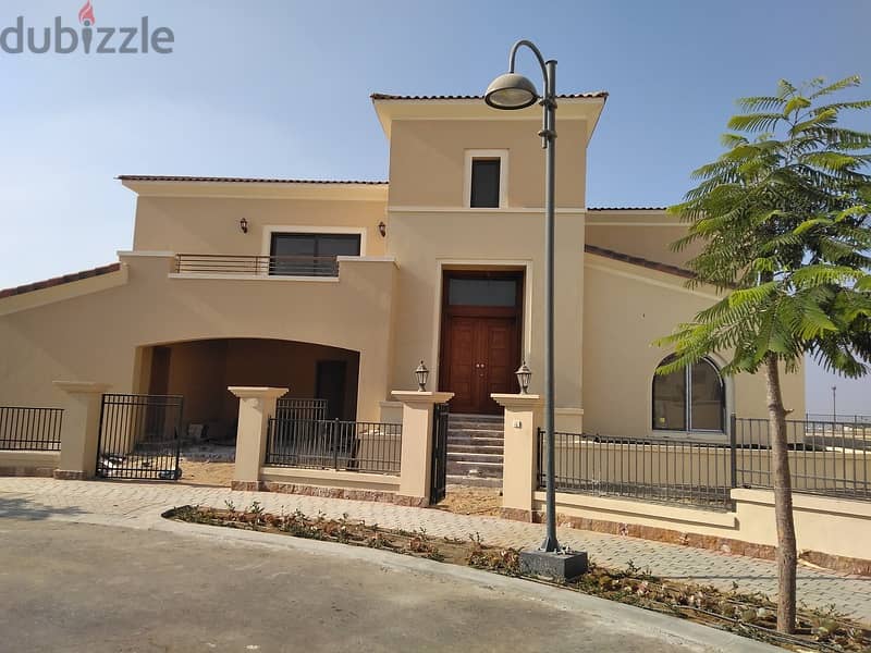 A wonderful Standalone Villa view golf in Uptown Cairo For Rent 3