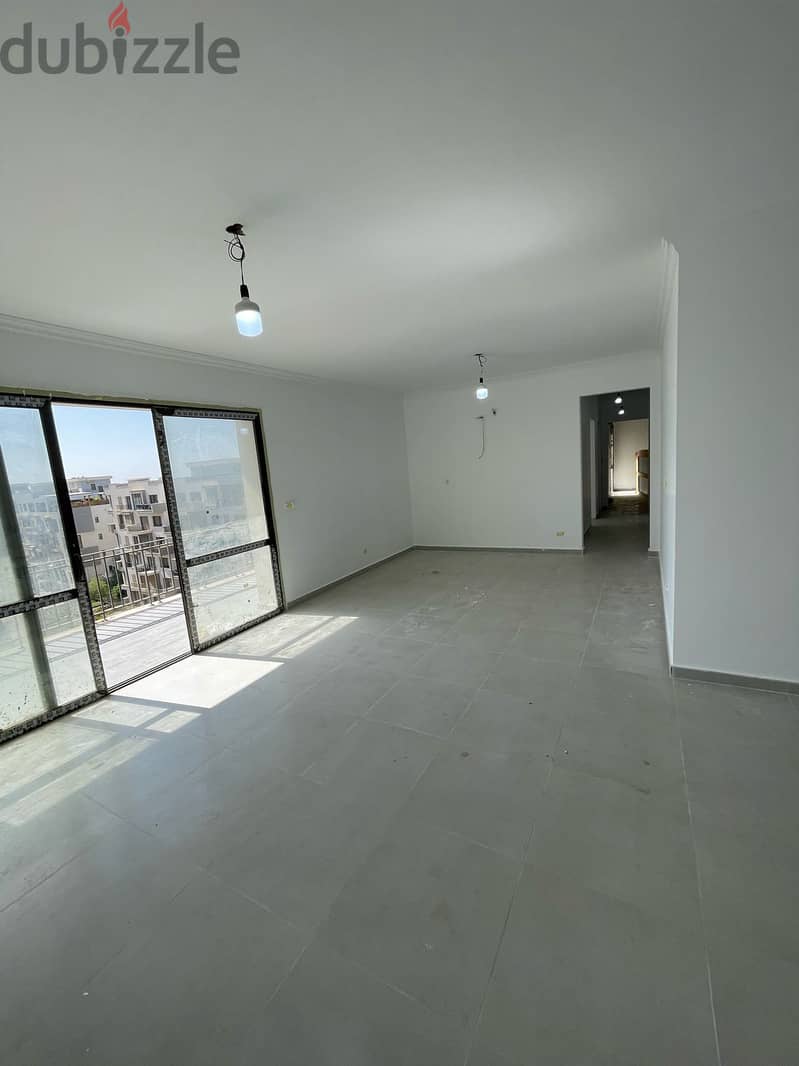 Penthouse 238m for sale in sodic eastown new cairo near AUC 2