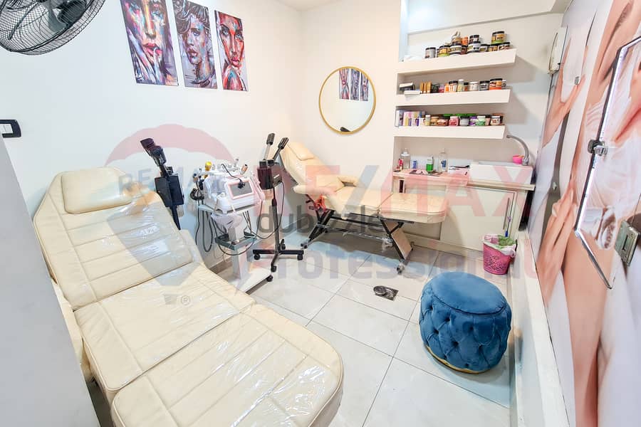 Beauty equipped salon for rent 250 m Mandara (Gamal Abdel Nasser St. ) 16