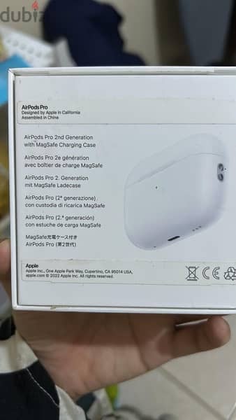 airpods pro 2nd generation with magsafe charging case 0