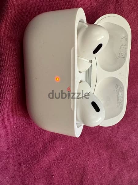 airpods pro 2nd generation with magsafe charging case 4
