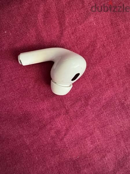 airpods pro 2nd generation with magsafe charging case 6