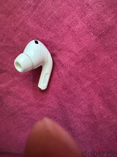 airpods pro 2nd generation with magsafe charging case 10