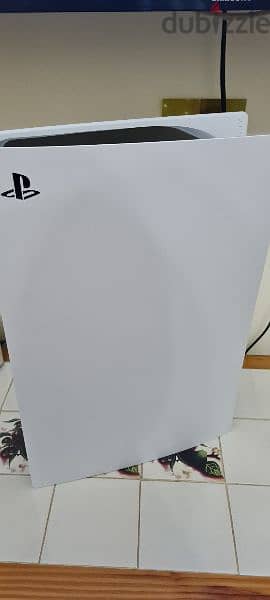 PlayStation 5 perfect condition 4
