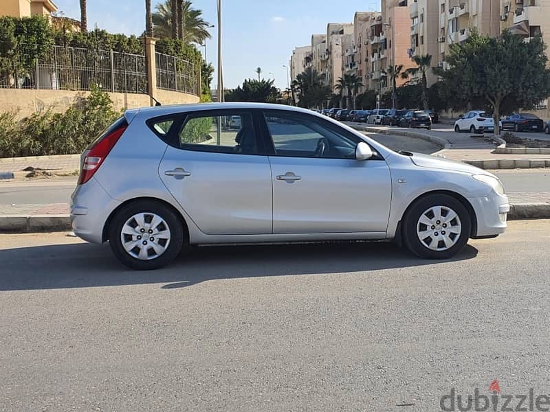 Hyundai i30 2009 excellent condition, first owner 0