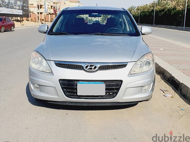 Hyundai i30 2009 excellent condition, first owner 3