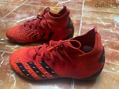 football Adidas Oraginil- PREDATOR ACCURACY Shoes- 37.5 0