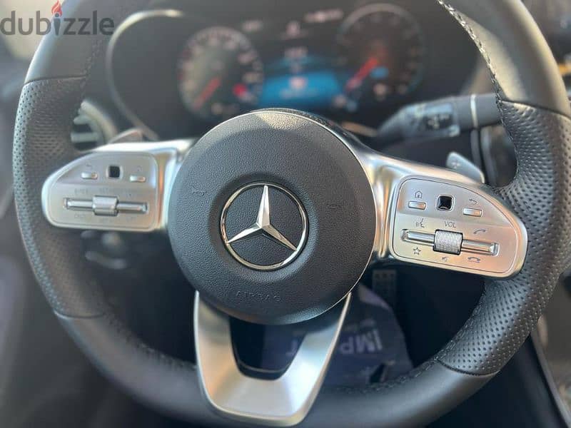 بسعر منيز لفترة محدودة مرسيدس GLC300E MODEL 2022 3