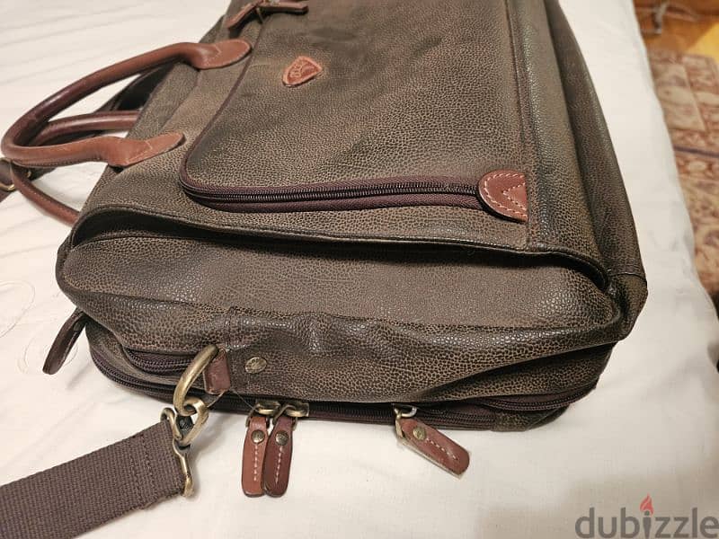 Genuine Leather Bag For Laptop & All Purposes. Uppsala Portfolio Bag 5