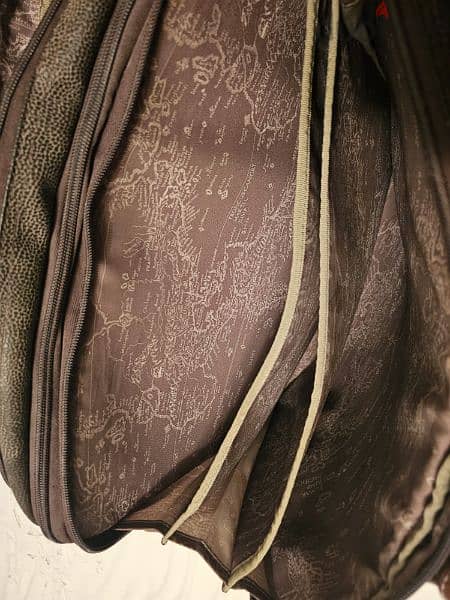 Genuine Leather Bag For Laptop & All Purposes. Uppsala Portfolio Bag 8