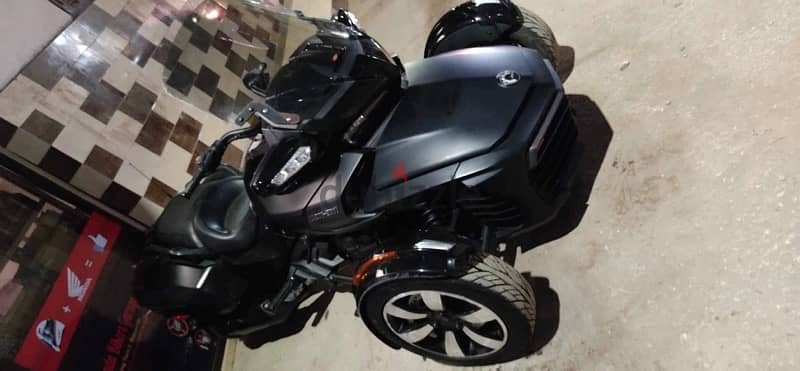 2017 can am Spyder F3 T 1