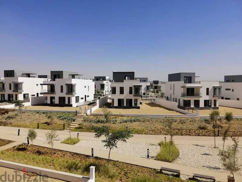 Ready to move Standalone villa in  -   New Cairo For Sale 3