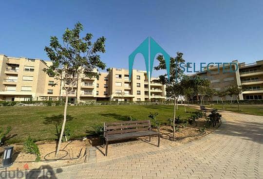 Aparment for sale in amberville new gizaشقه بيع نيو جيزة - امبرفيل 4