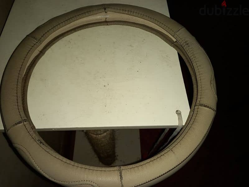 leather wheel cover غطاء جلد طبيعي دريكسيون 3