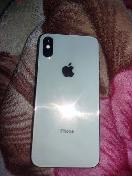 iPhone xs gold 6