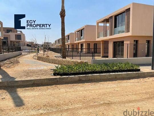 Apartment for sale in Sodic east Ready to move park view with very special price 3