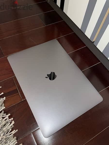 Macbook Pro 2019 - 13 Inch 1