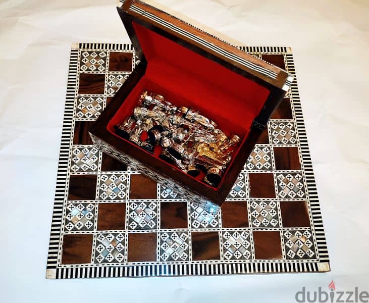 شطرنج صدف فرعوني او روماني 2