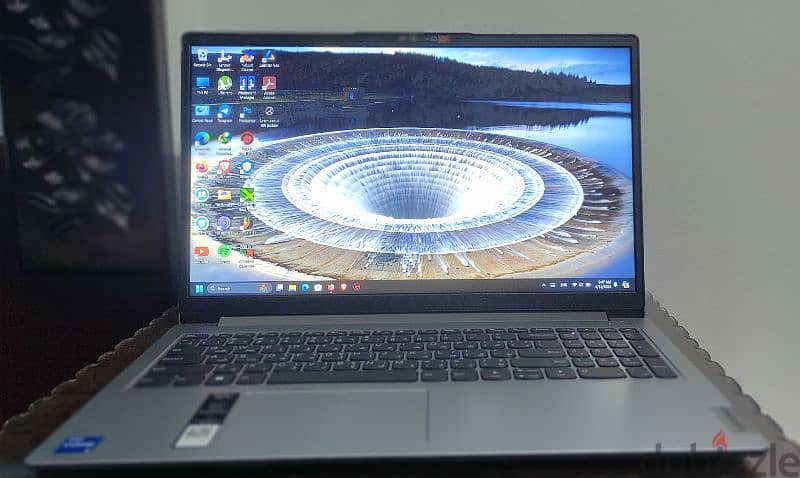 IdeaPad 115IAU7 Laptop 0