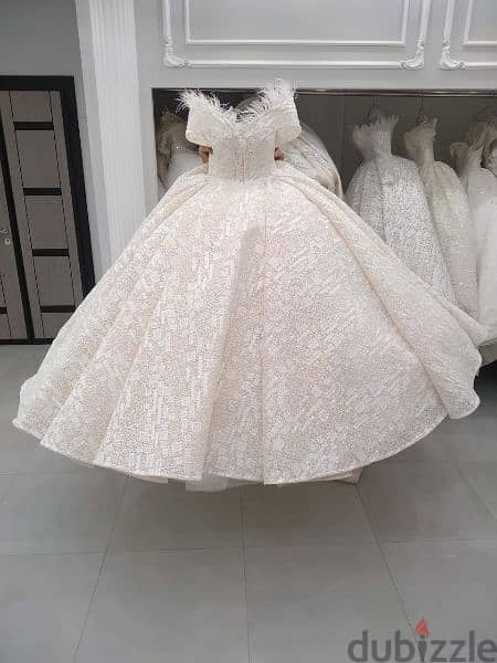 فستان زفاف لبسة واحده 4
