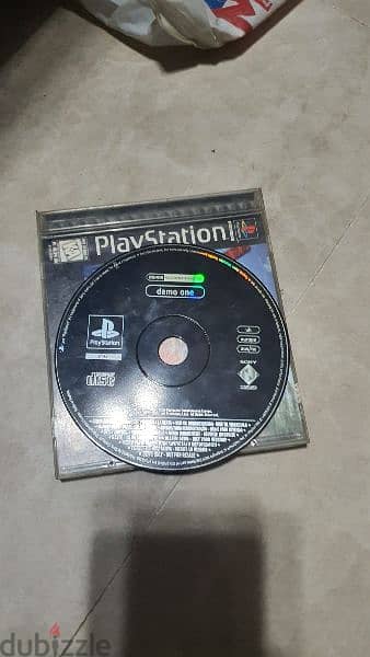orignal Cd play station one 3