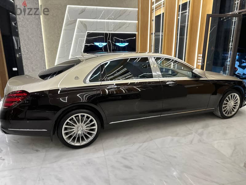 Mercedes Maybach s560 2