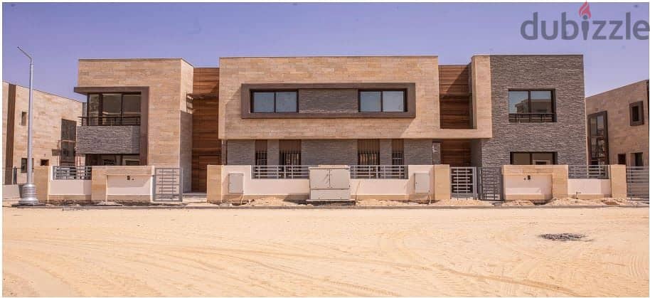 Townhouse villa for sale directly next to Madinaty, 15 minutes from Cairo Airport 6