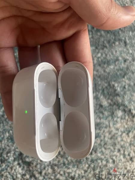 air pods pro generation 2 from Kuwait without box 8