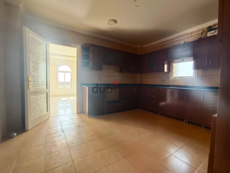 Apartment for rent in Madinaty of B1 area 250 m 7