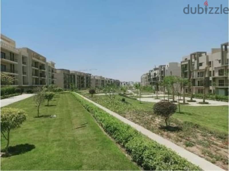 In installments for sale apartment 132 m fully finished with A. C 2 bedrooms with down payment in Almarasem fifth square 10