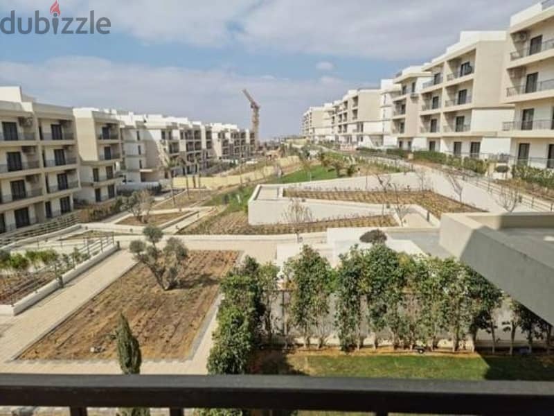 For sale 149 m view landscape apartment fully finished with roof bahary in Almarasem fifth square 8