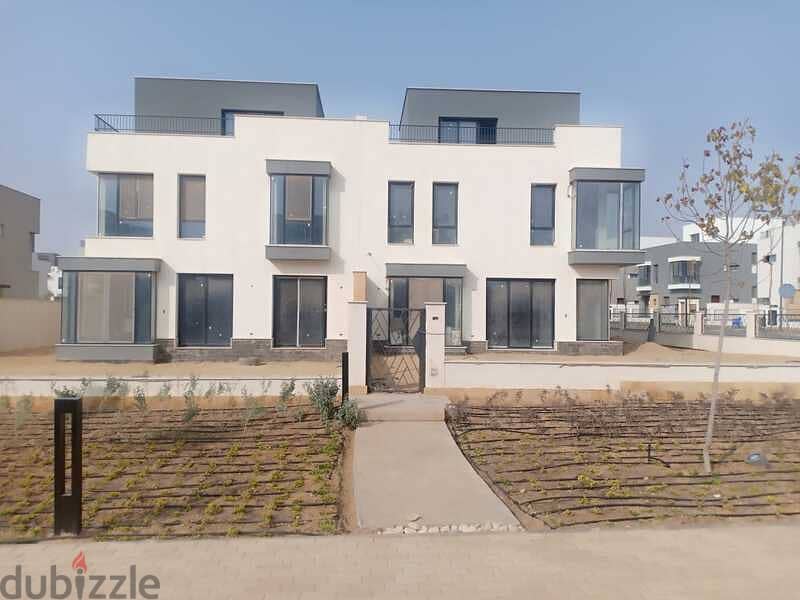 Twin House 310 m Fully Finished with kitchen, ACs and jacouzzi for sale at Villette 0