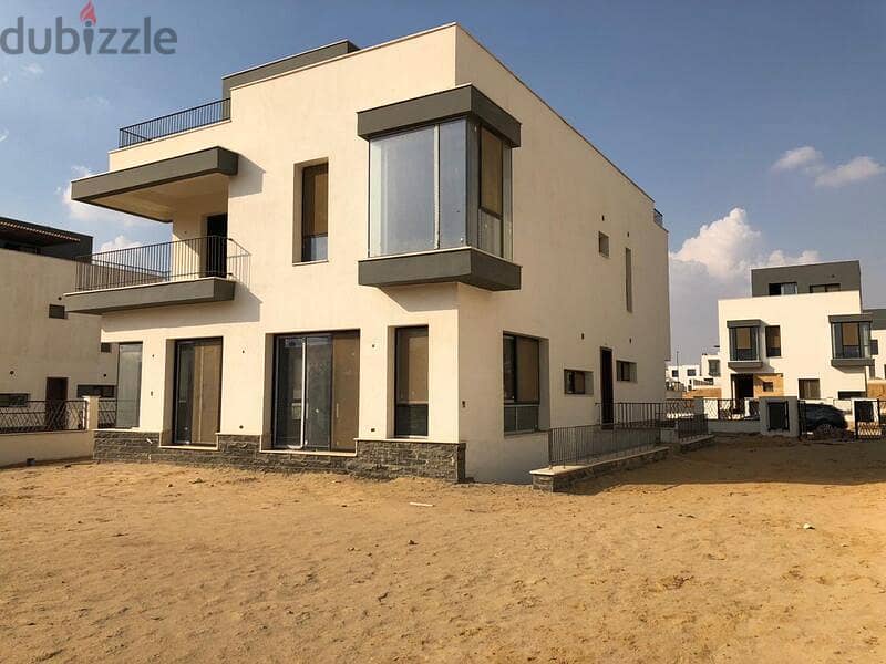 Standalone Villa 530 m Fully finished With furniture for sale at Villette 4